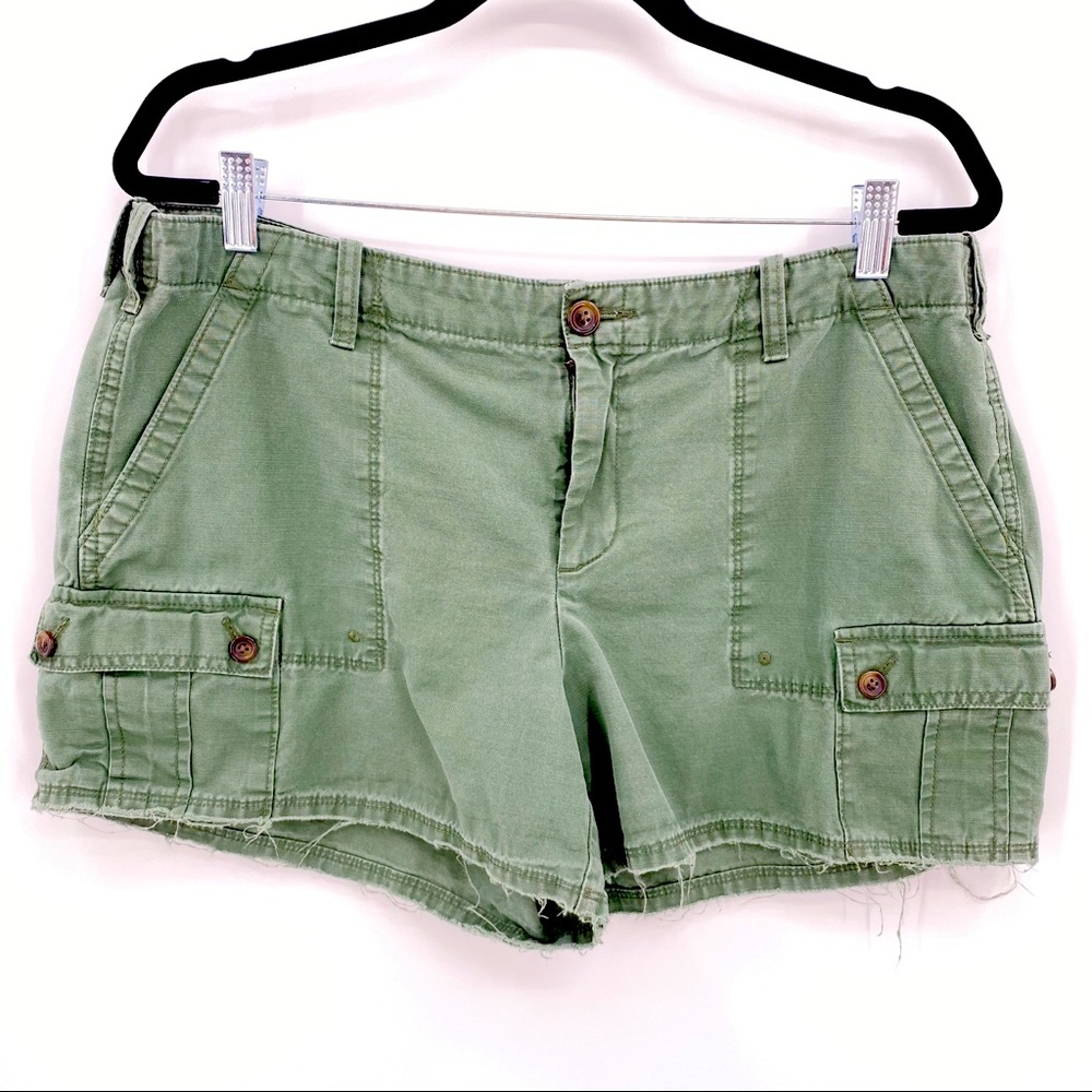 Khaki's by GAP Frayed Cargo Shorts, 12